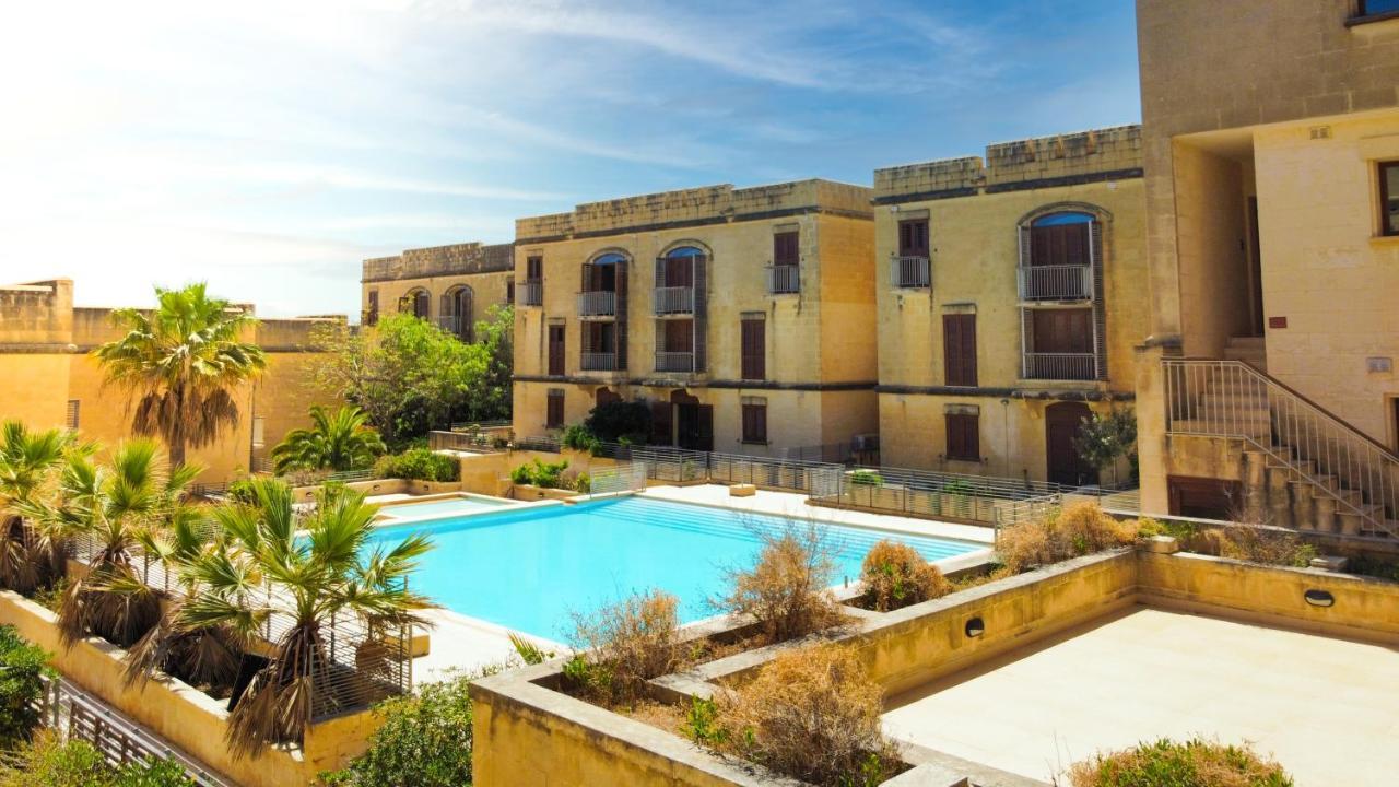 Gee9Teen at Fort Chambray Villa Mgarr Buitenkant foto